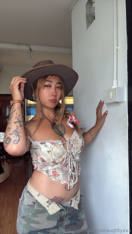 Natashanaughtyxxx nudes onlyfans leaks