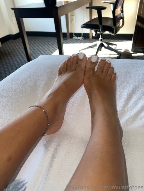 Mymulattotoes strip onlyfans