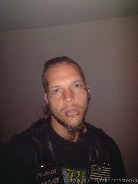 Fallenmaster69 nudes onlyfans leaked