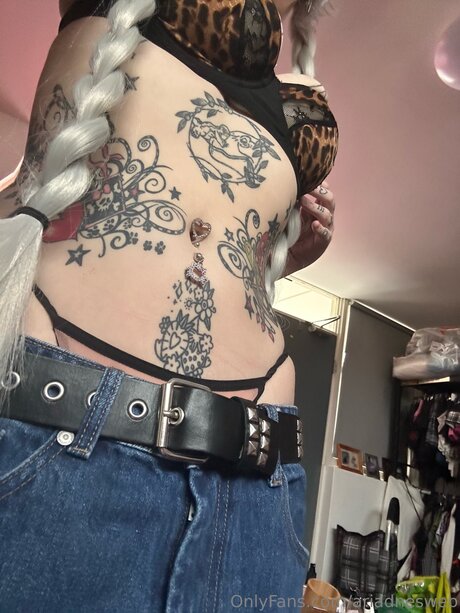 Ariadnesweb onlyfans nude leak