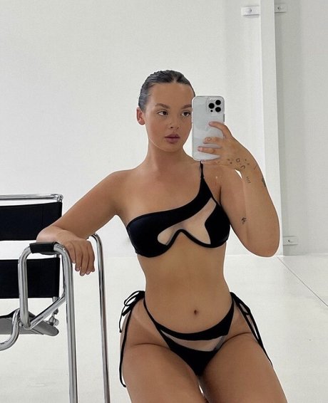 Jazzlin Jarrett leaked onlyfans pictures