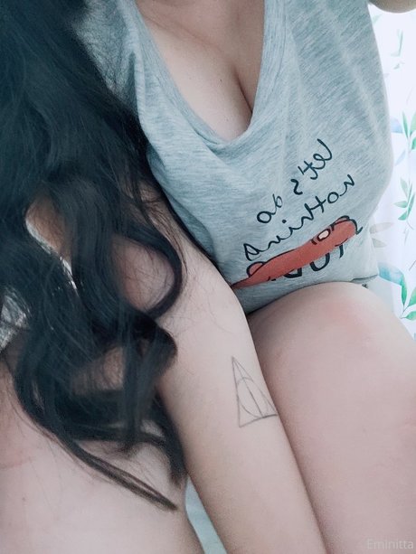 Eminitta naked only fans