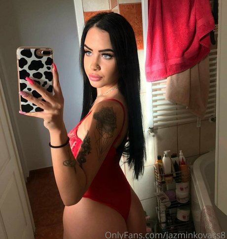 Kovacs Jazmin onlyfans strip
