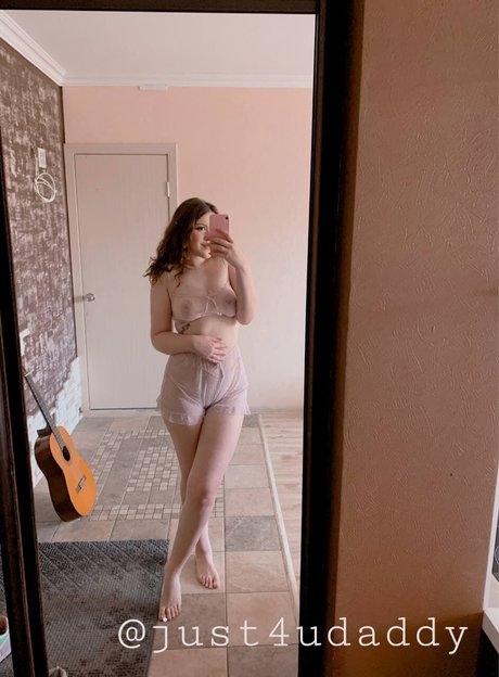 Devo4ka Askorbinka onlyfans leak porn