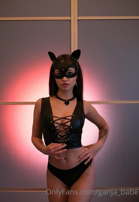 Ganja Babe onlyfans exposed