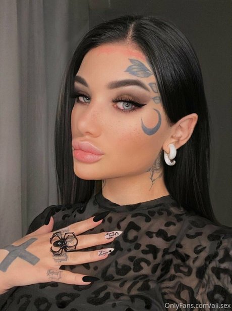 Alice X leaked onlyfans pictures