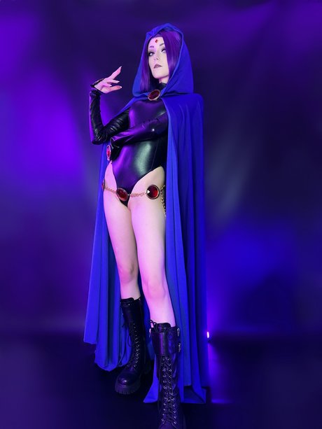 dutch onlyfans art naked frame