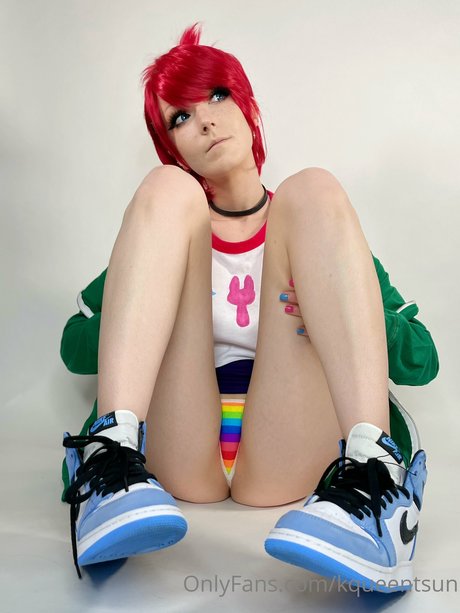 _Emily Something onlyfans free