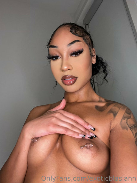 Exoticblasiann_ Profile pic