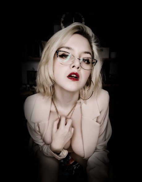 Velvet night onlyfans leaks