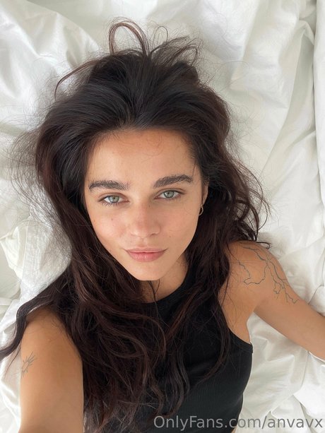 Ana Vavx onlyfans picture