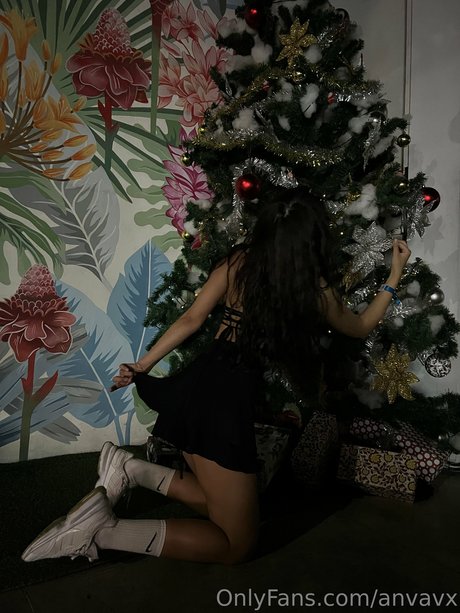 Ana Vavx onlyfans leams