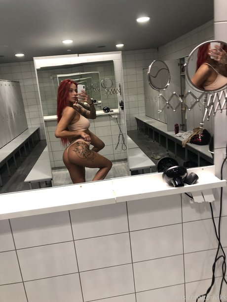 Tori Vikk nude onlyfans leak