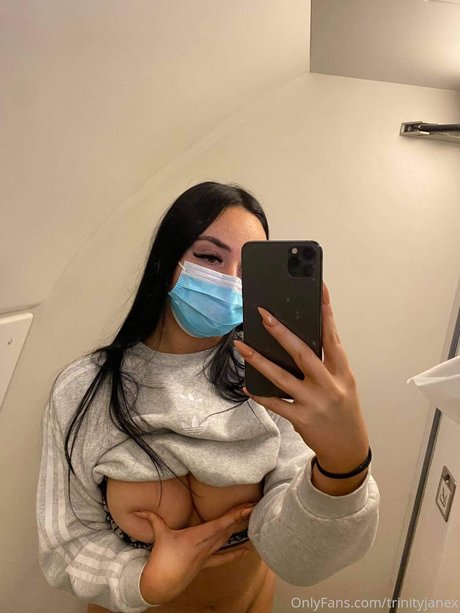 Trinity Jane onlyfans leak fuck