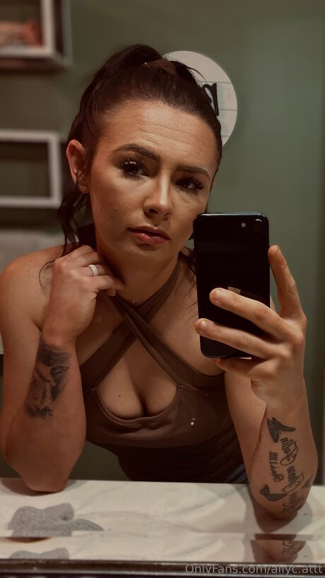 Allyc Attt onlyfans free content