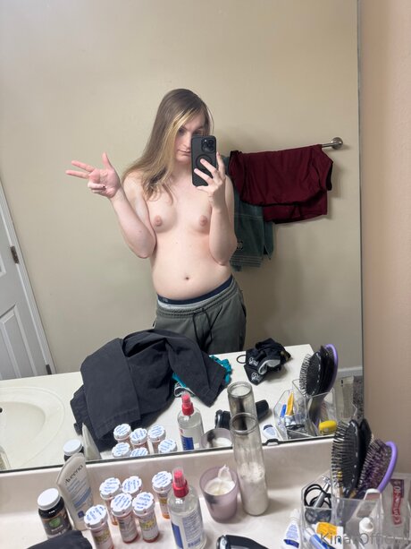 Kinarofficial onlyfans leaked dirtyship