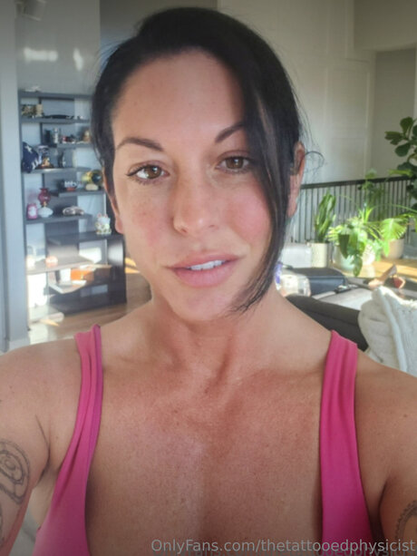 Thetattooedphysicist onlyfans naked