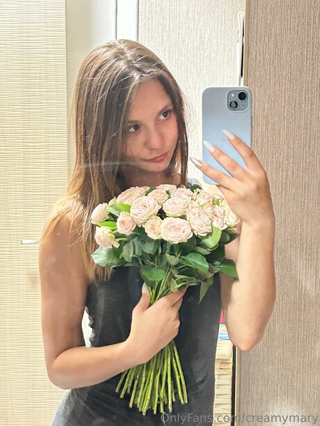 Littleangelmary onlyfans leak fuck