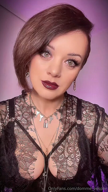 Domme Vesper onlyfans leak free