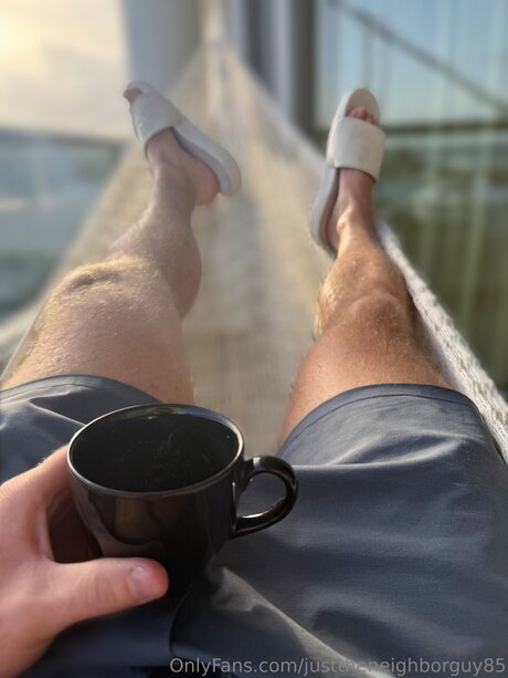 Justtheneighborguy85 only fans review