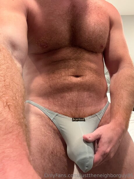 Justtheneighborguy85 on onlyfans