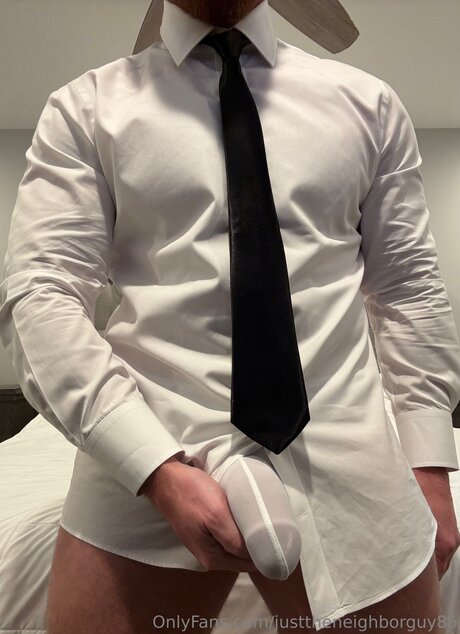 Justtheneighborguy85 onlyfans leaked.