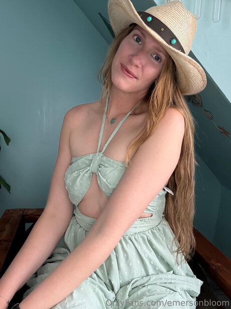 milf model onlyfans art naked render