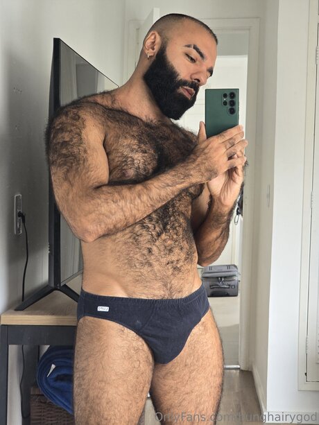 Hunghairygod onlyfans nude pics