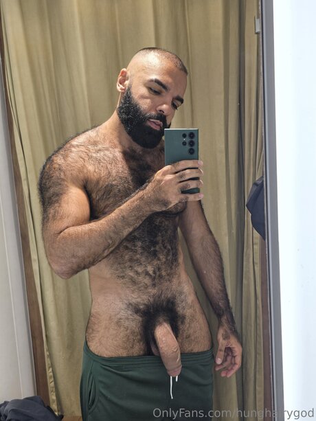 Hunghairygod onlyfans creator