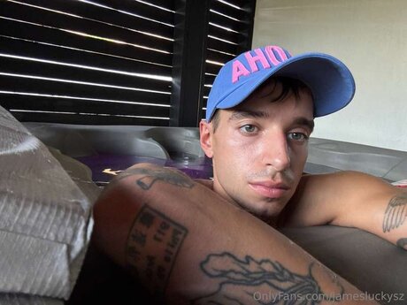 Jamesluckysz onlyfans porn leaks