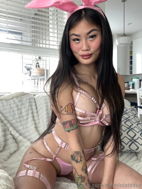 Asianlolatessa nude on onlyfans