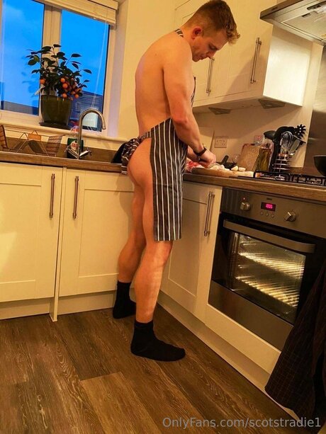 Scotstradie1 onlyfans strip