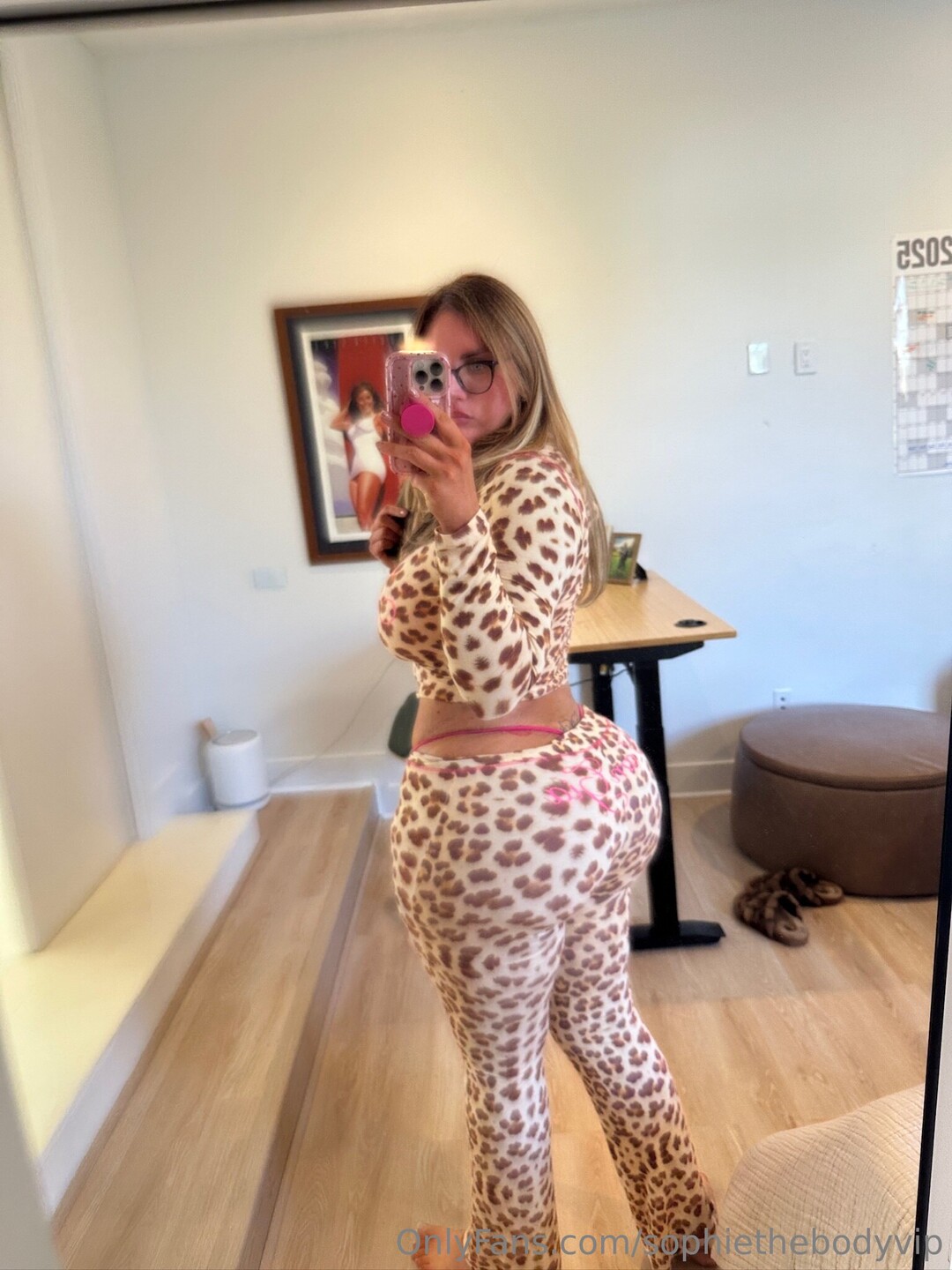 Sophiethebodyvip onlyfans model images