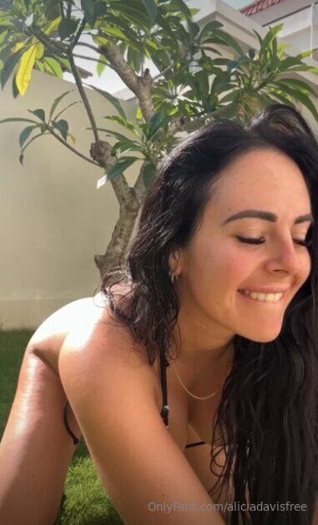 Aliciadavisfree onlyfans leajs