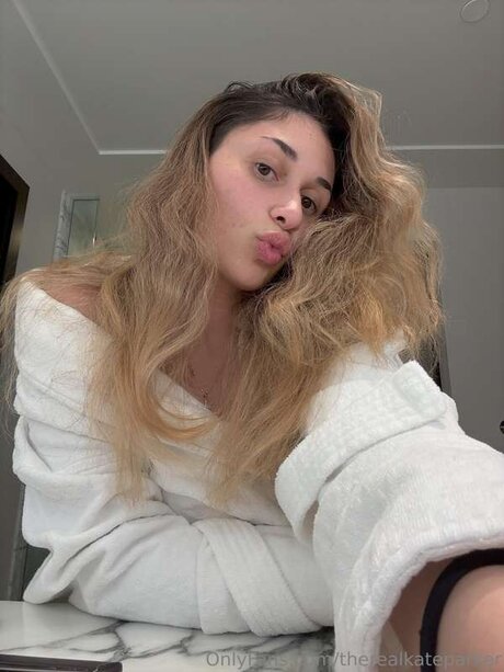 Therealkateparker onlyfans naked leaks