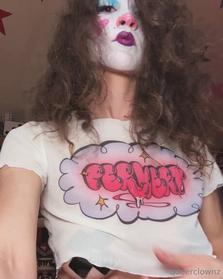Queerclownzfree onlyfans desnuda