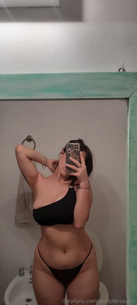 Emilyblossom1 onlyfans uncensored