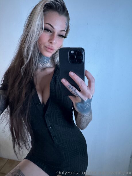 Xx Vanyvanity Xx leaked onlyfans.