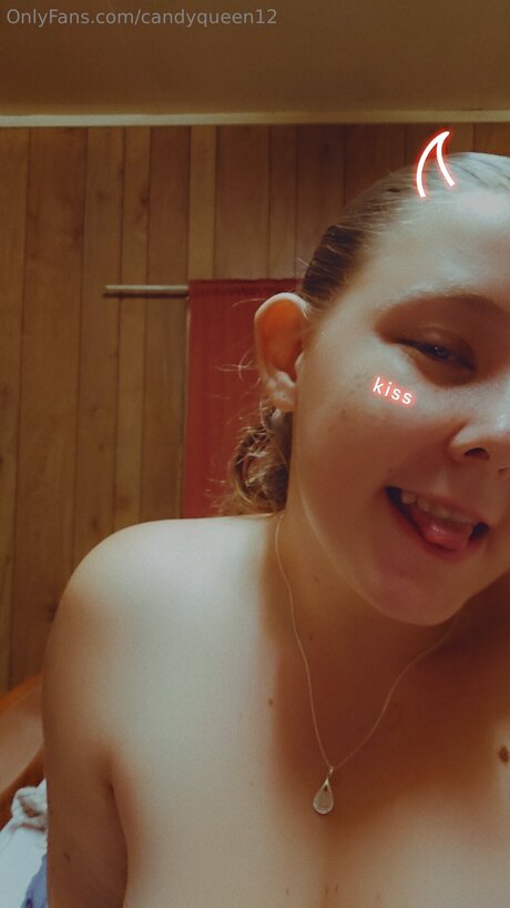 Candyqueen12 only fans nude leaks