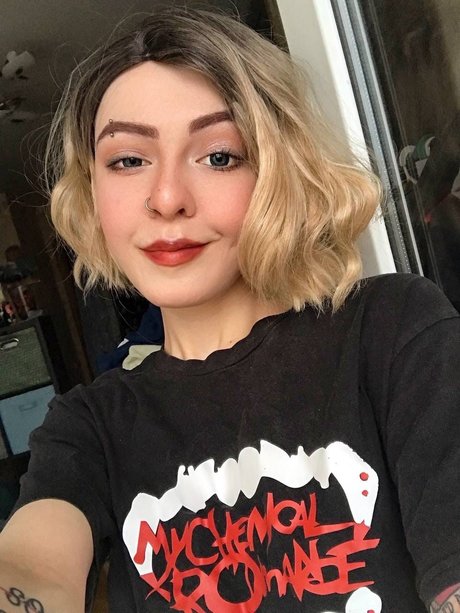 _Hellagaaay porn only fans