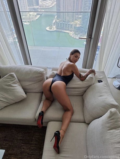 Agemg Ecem onlyfans leams