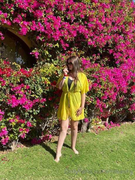 Emmika onlyfans leakd