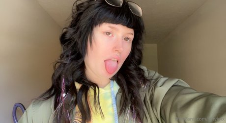 Sylvipix Young Goth Milf leaked onlyfans naked