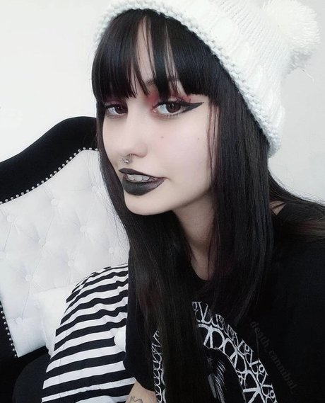 death onlyfans leak nudes