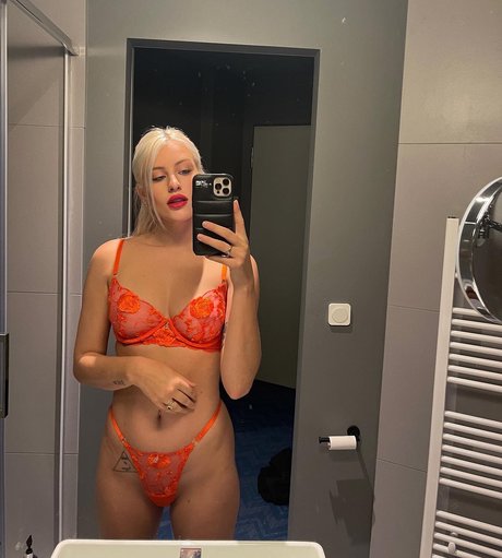 Chloe Verhagen_ onlyfans xxx