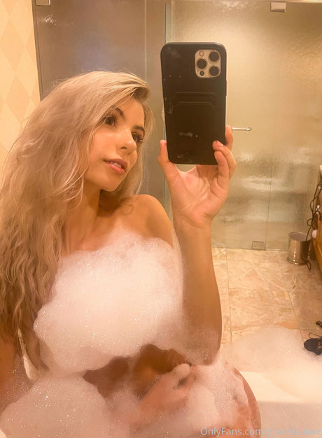 Lilly Vouton leak onlyfans porn