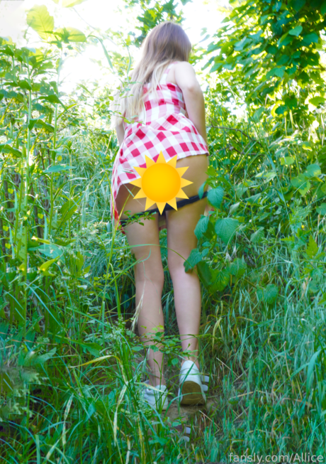 Alisaya_ onlyfans leaked