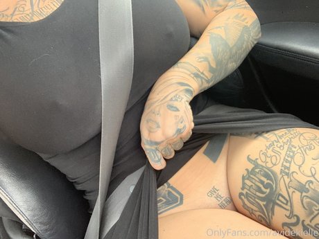 Avidekielle_ leaked onlyfans.