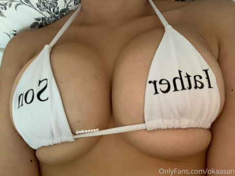 Okaasan naked onlyfans pics