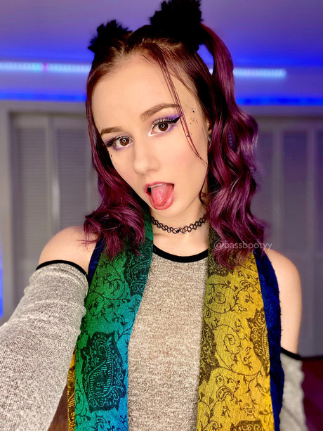 Eva Nova only fans pictures